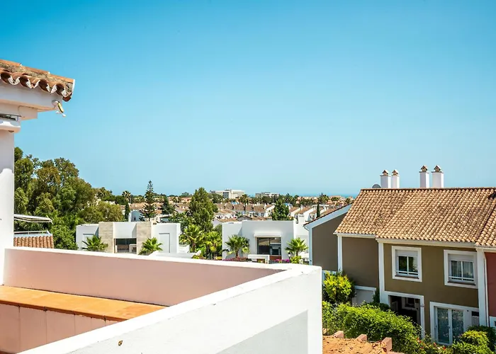 Penthouse Pool View -cortijo Mar Apartamento Estepona